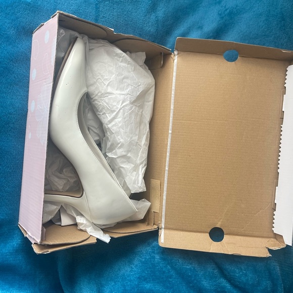 Womens shoes white - Picture 4 of 4